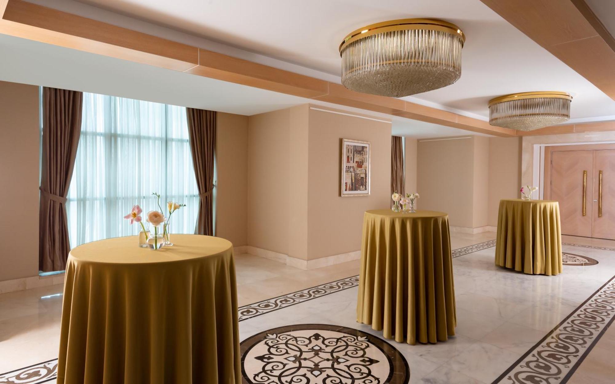 Badamdar Hotel And Residences Баку Экстерьер фото