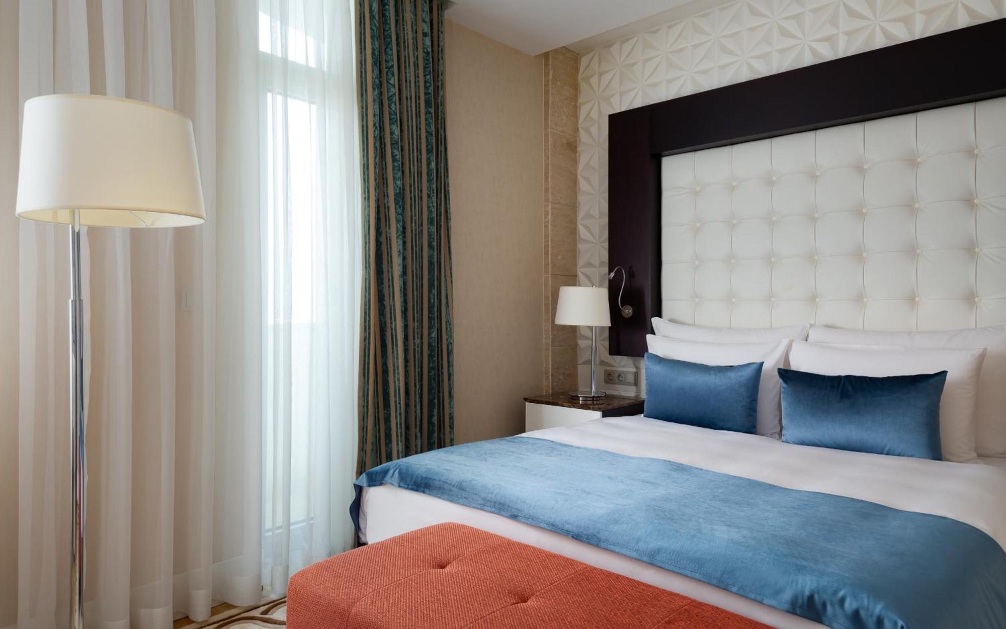 Badamdar Hotel And Residences Баку Экстерьер фото